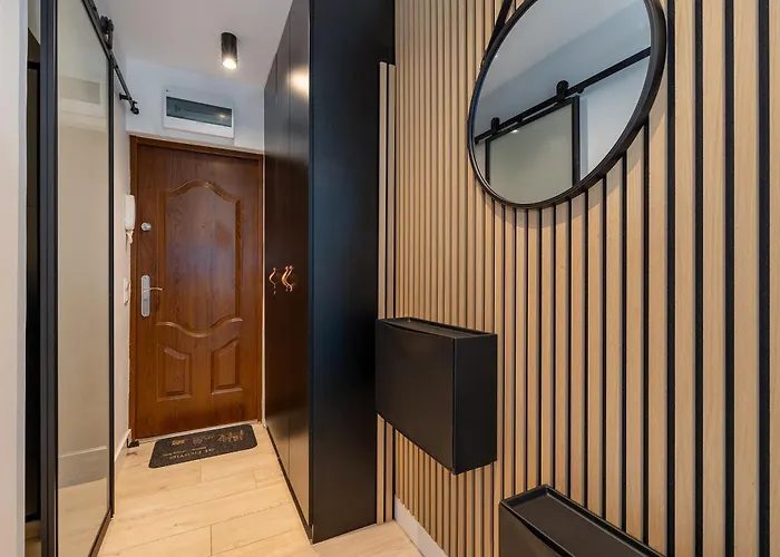 Downtown Chic Apartment