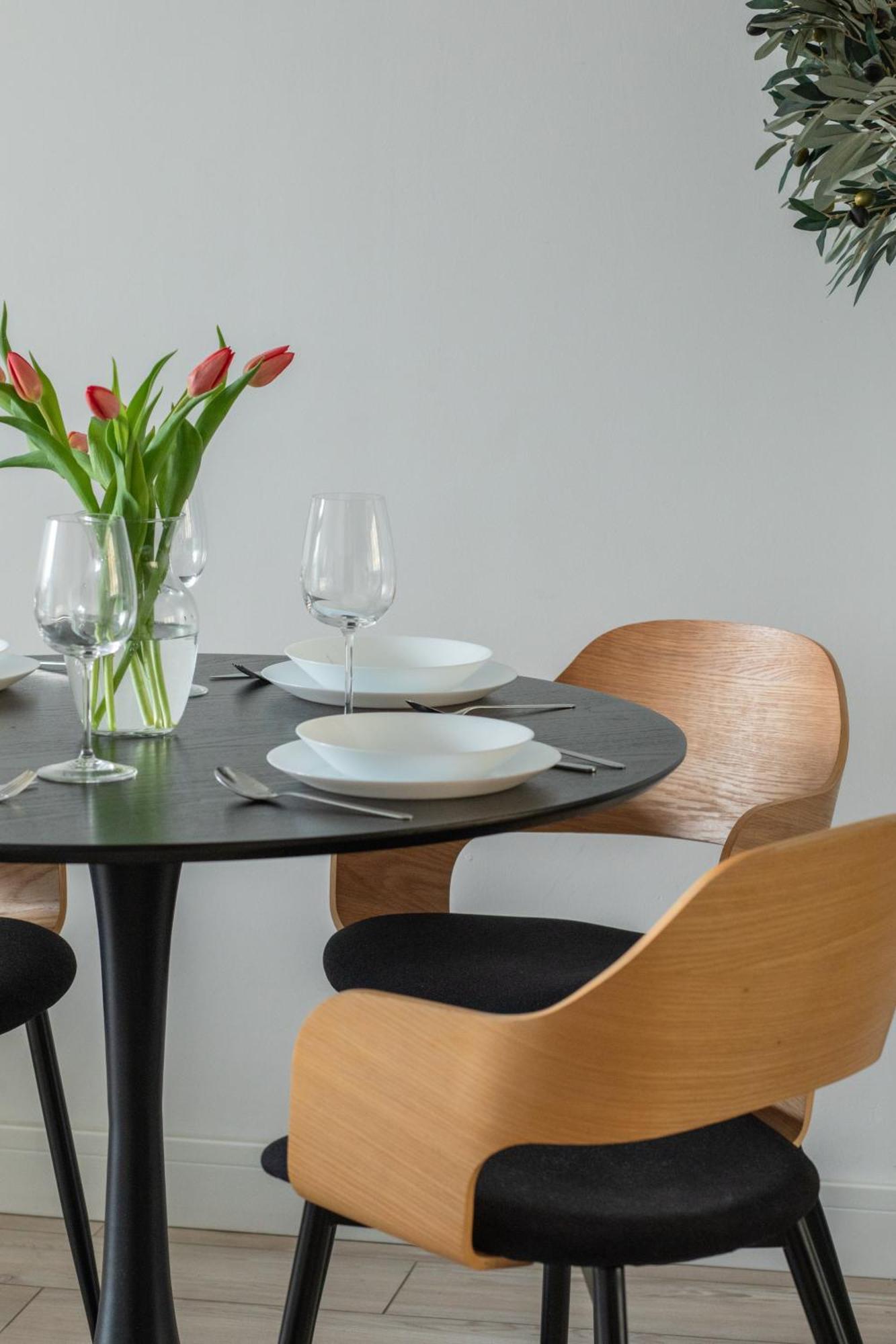 Downtown Chic Apartment *
