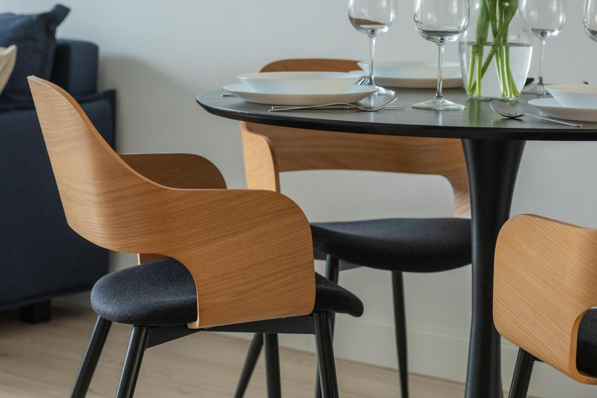 Downtown Chic Apartment